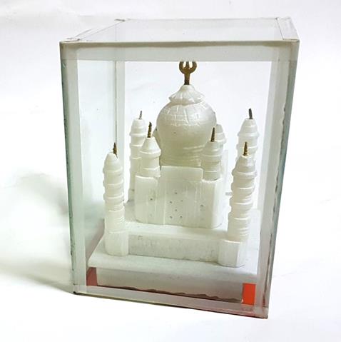 DEEKSHA ENTERPRISES Best Gift Symbol of Love Taj Mahal Water Filled Inside  with Design for Office and Car Use As A Pen Holder : Amazon.in: Office  Products